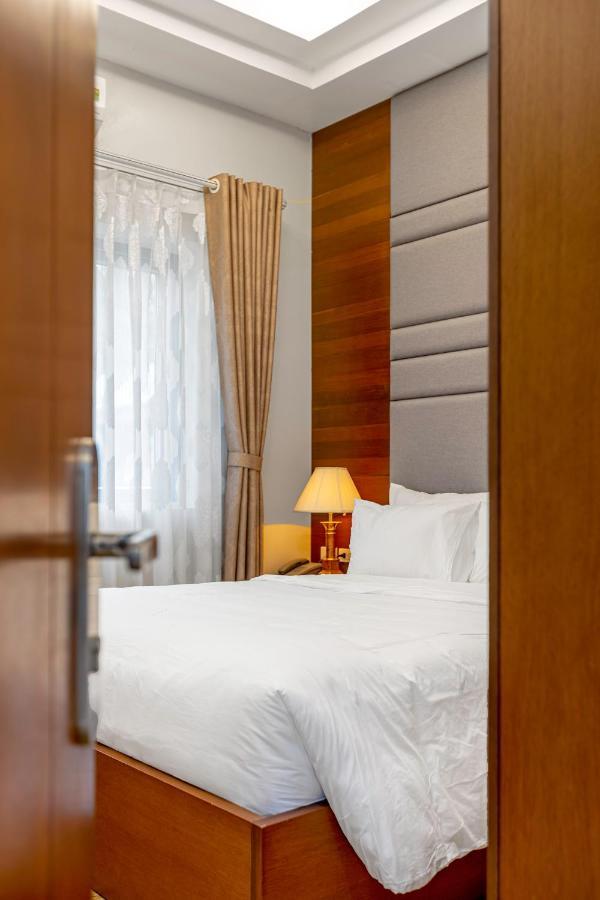 Anh Phát Resort Tinh Gia Esterno foto
