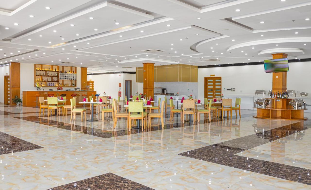 Anh Phát Resort Tinh Gia Esterno foto