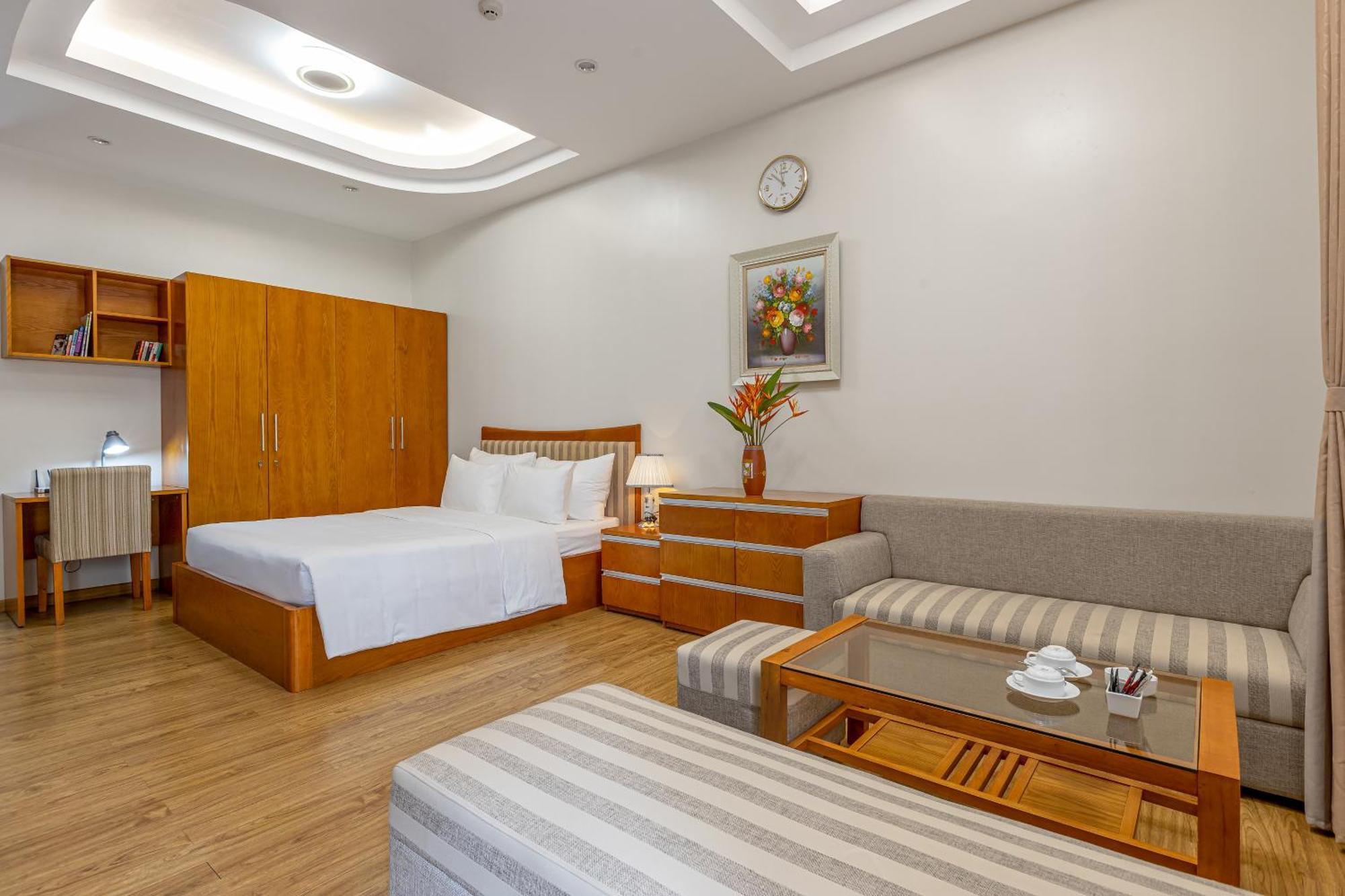 Anh Phát Resort Tinh Gia Esterno foto