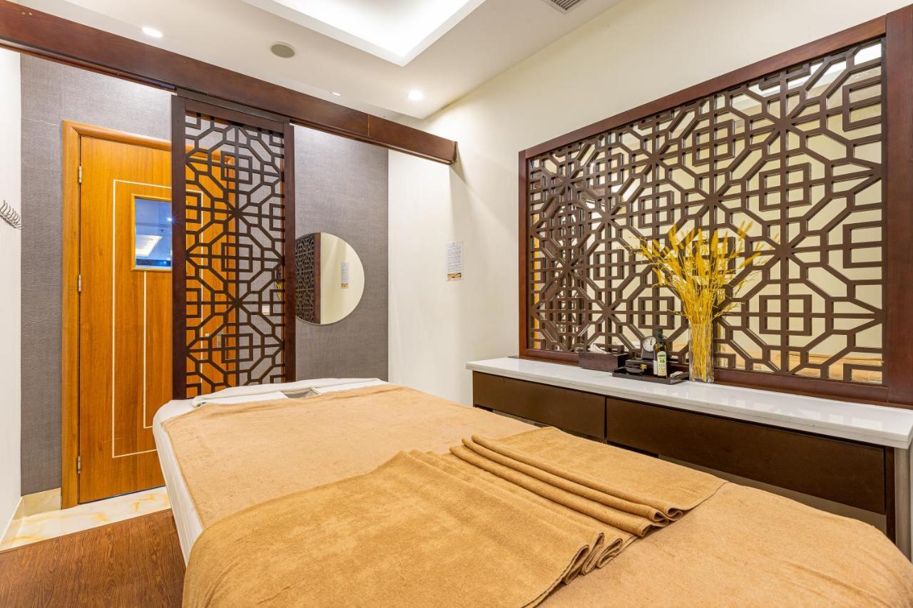 Anh Phát Resort Tinh Gia Esterno foto