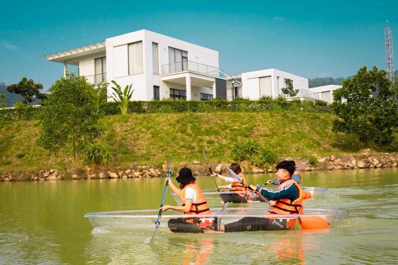 Anh Phát Resort Tinh Gia Esterno foto