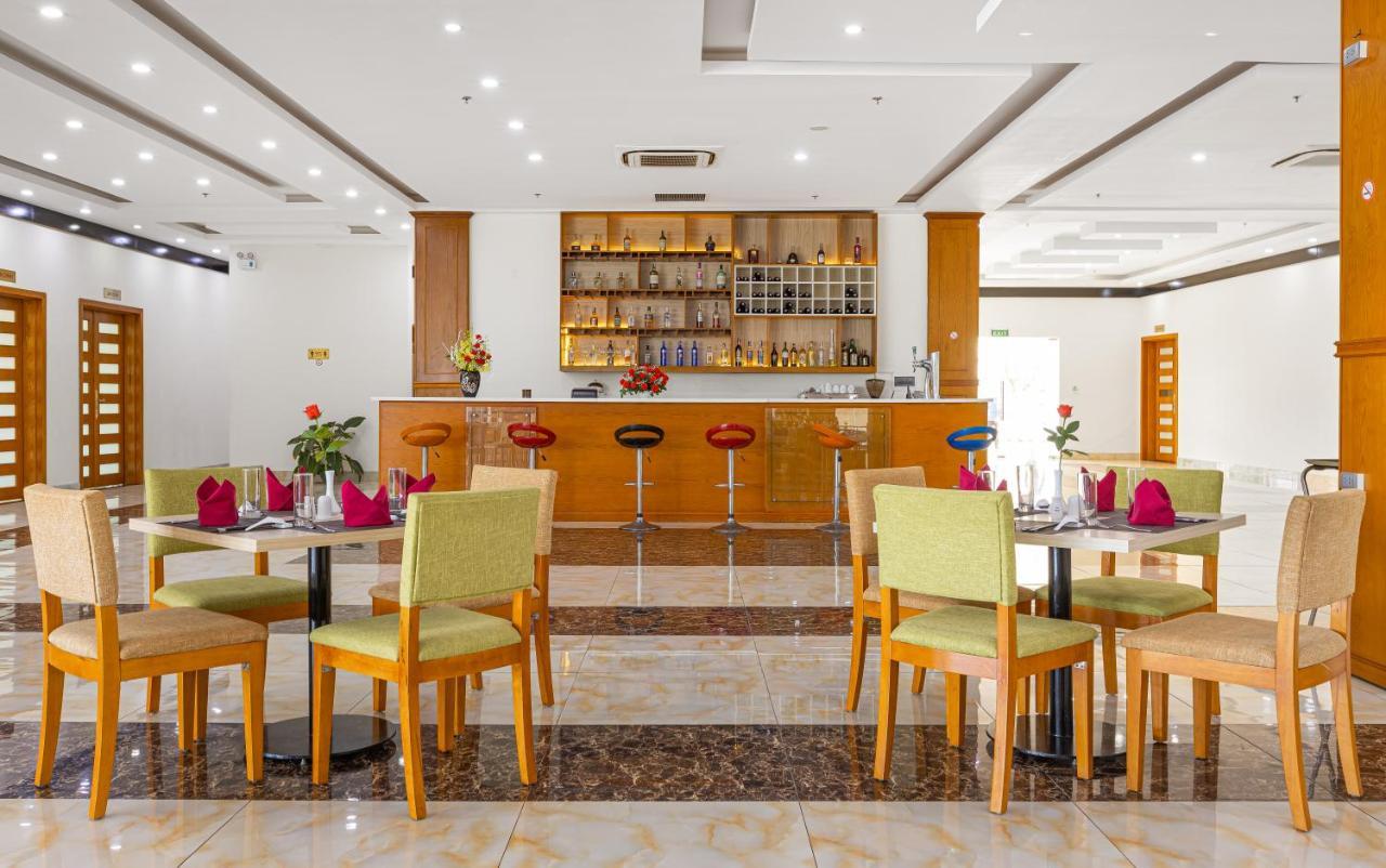 Anh Phát Resort Tinh Gia Esterno foto